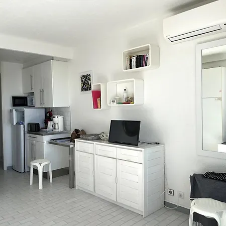Apartment Climatise Proche Avec Parking A Motte - Fr-1-790-3 La Grande-Motte