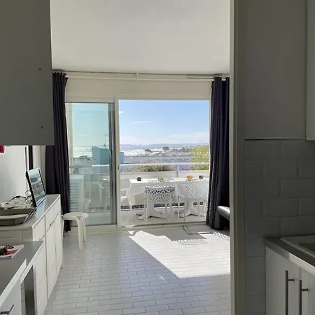 Climatise Proche Avec Parking A Motte - Fr-1-790-3 Apartment *